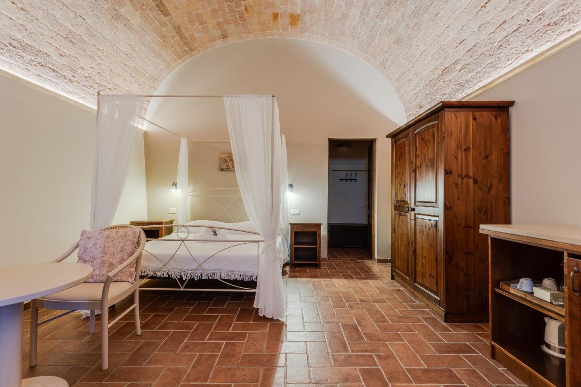 Vakantieboerderij Fattoria Fibbiano Terricciola